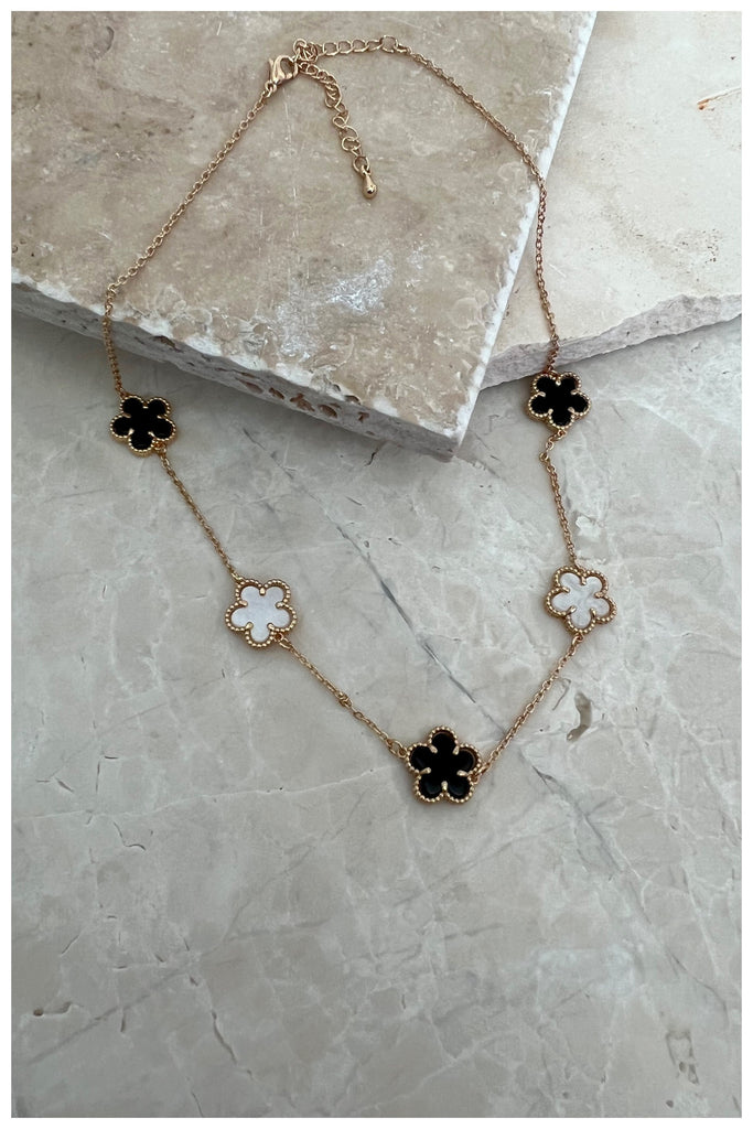Stella Necklace