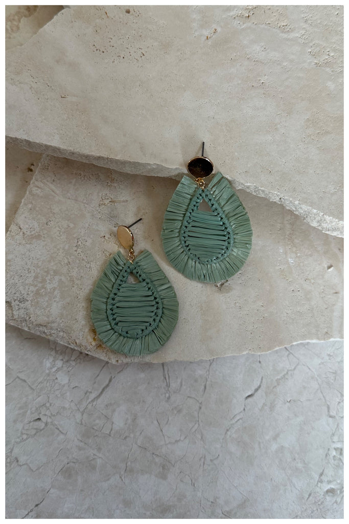 Vacay Oasis Earrings (Mint)